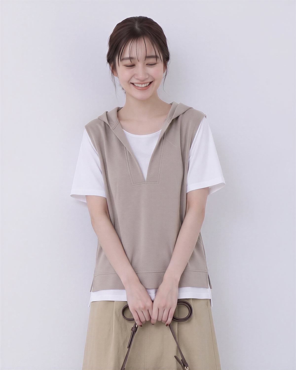 M~3XL フード付きVネック スリット入りフェイクレイヤードTシャツ