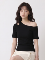 アシンメトリーショルダー 肩見せ カットアウト スリムTシャツ
