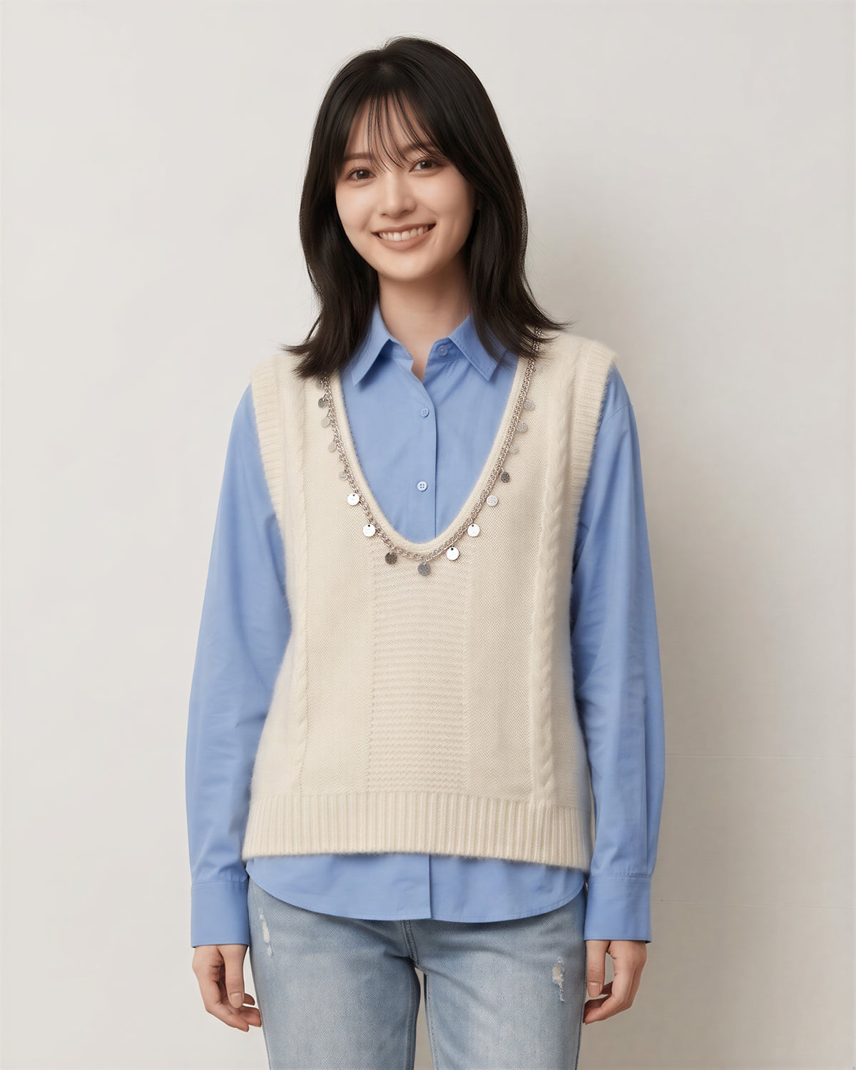 S~XL ビーズ付きVネックフェザリータッチニットベスト