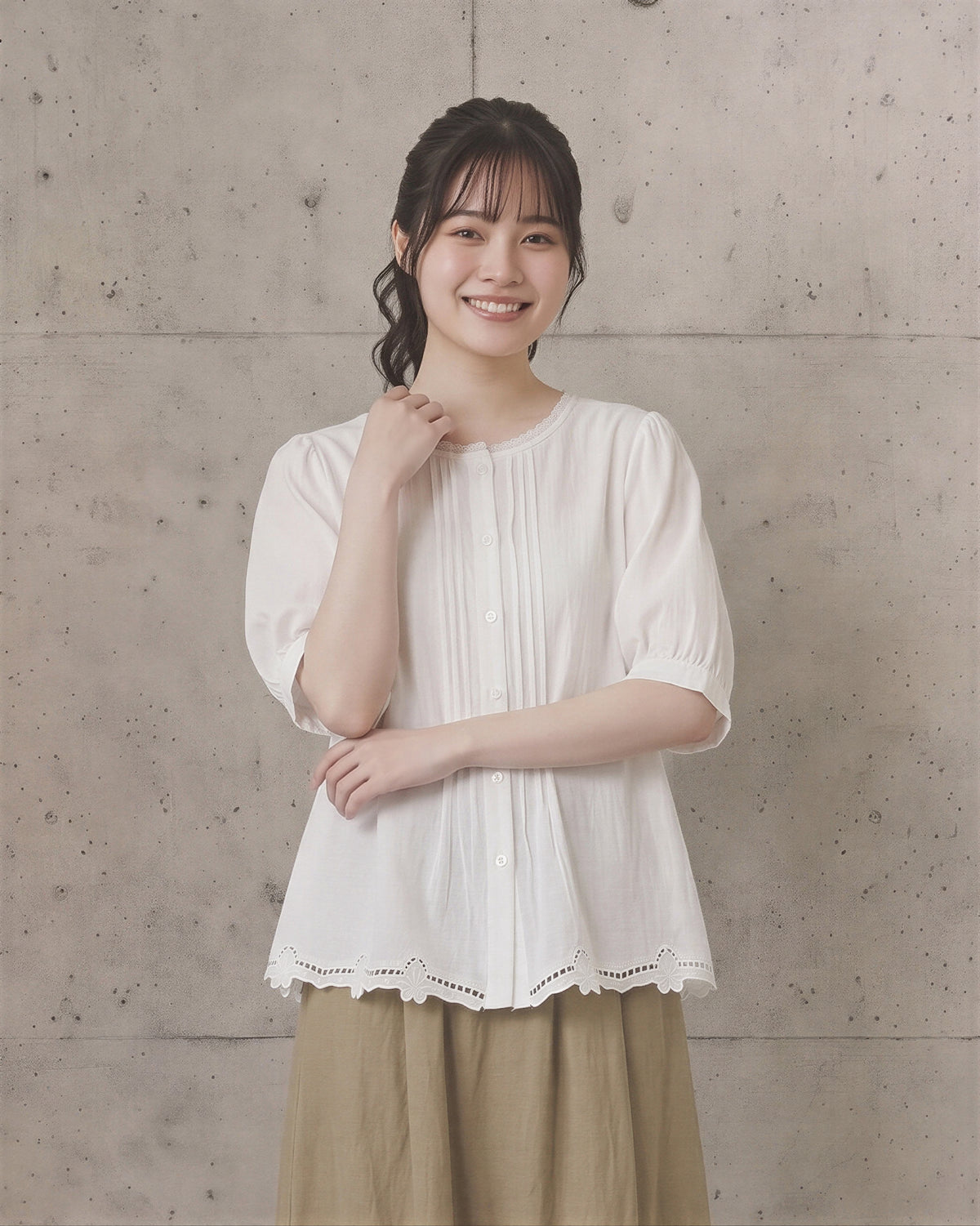 M~2XL レース切り抜き　スタンドカラーボタン留め　ゆったり半袖シャツ