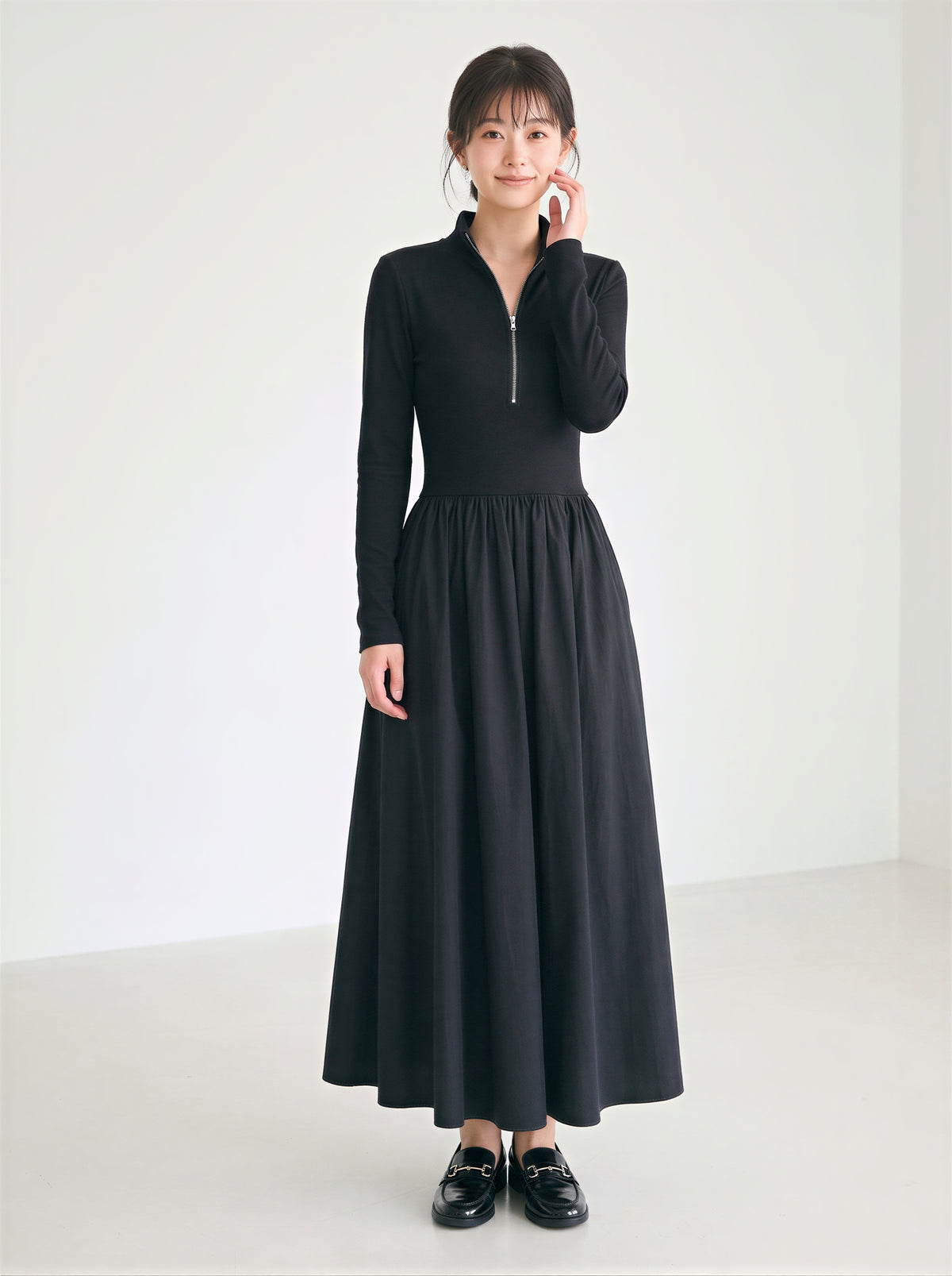 【秋新作】【全2色】S~XL ウエストシェイプ ハーフジップ ボリュームフレア ポロカラーワンピース