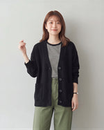 ゆったりドロップショルダー 大きめポケット ニットカーディガン