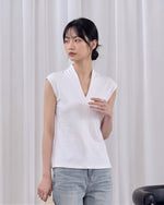 Vネック スリムフィット シンプル ノースリーブTシャツ