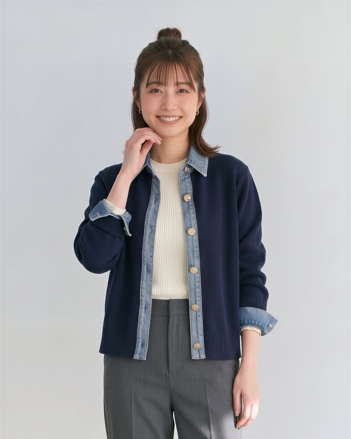 3色展開｜襟付き・切替ショート丈ニットカーディガン