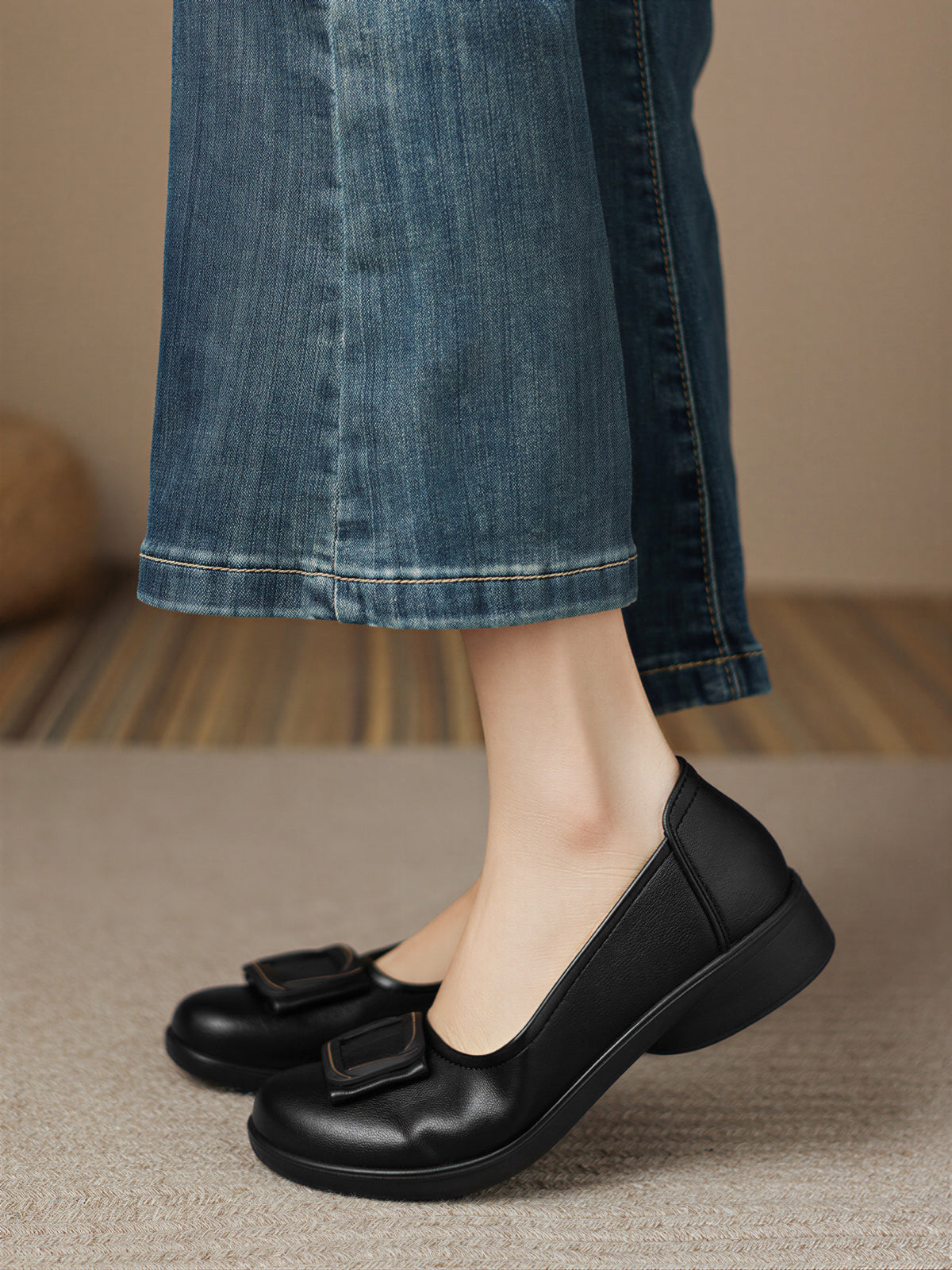 【全3色】シンプルスクエアバックル ラウンドトゥ 浅履き レディースバックルパンプス