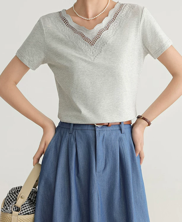カットワークレースVネック 半袖ストレートTシャツ