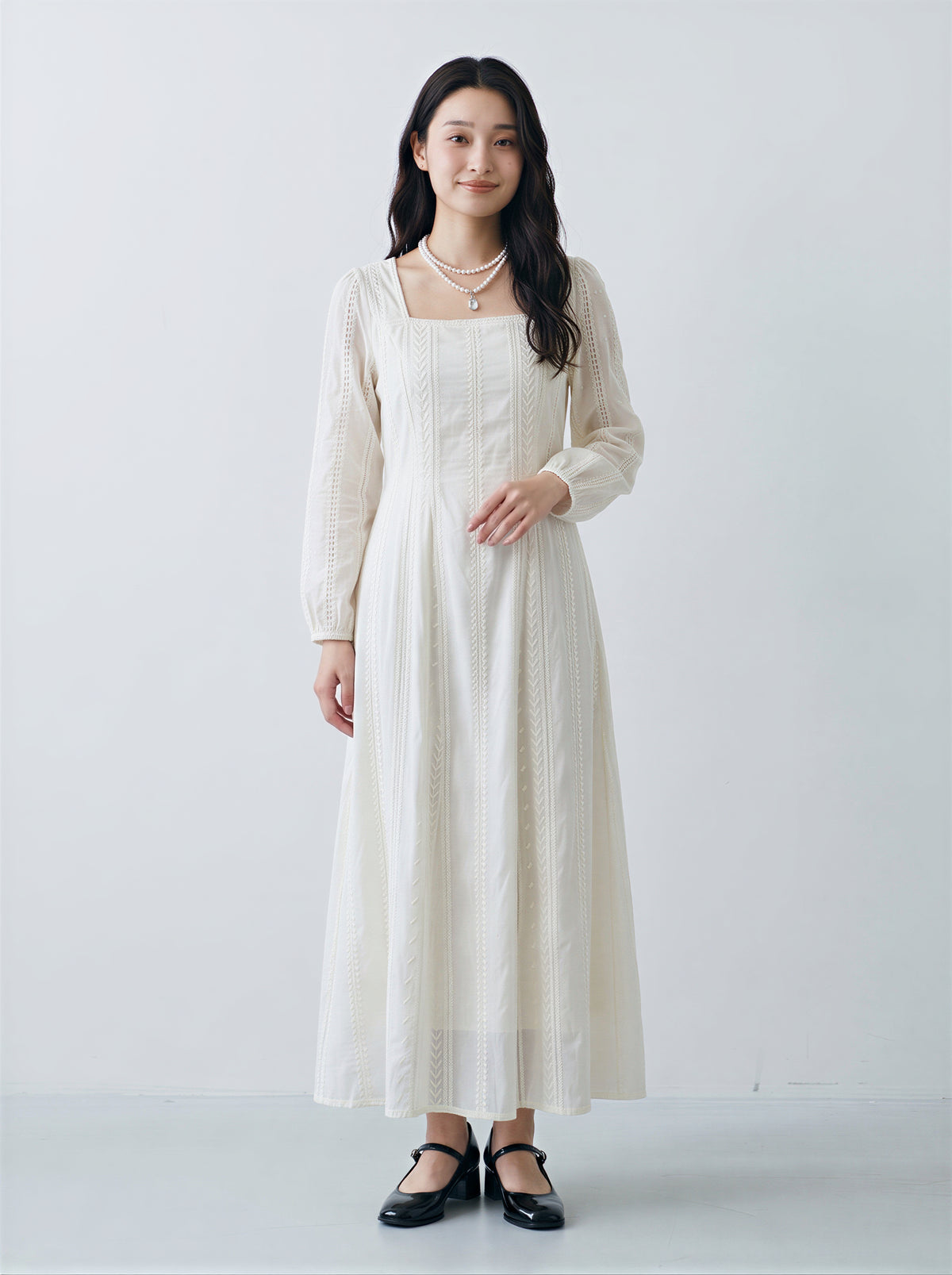 【秋新作】S~2XL  ホワイト ウエストマーク 軽やかレースワンピース