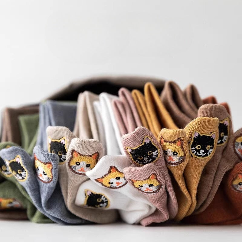 新商品をピックアップ 汗吸収 無地 刺繍 動物柄 ソックス