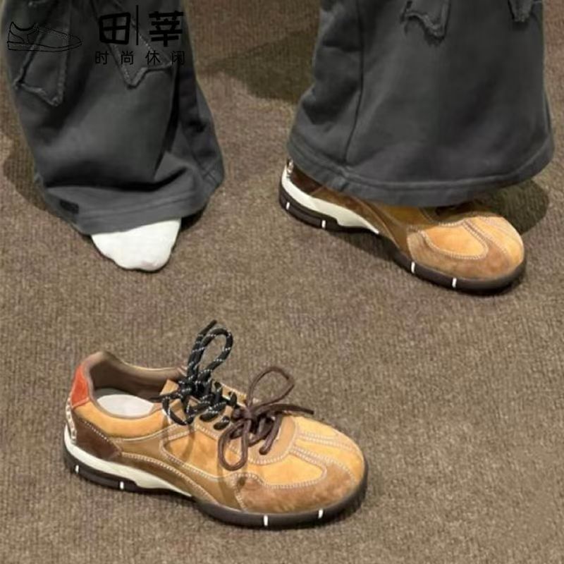 厚底・切替レースアップスニーカー