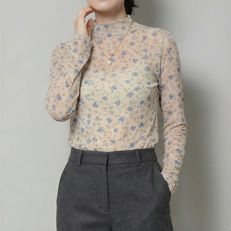 ライトベージュ 小花柄 ハイネック（プチ） スリムフィット インナー 長袖Tシャツ