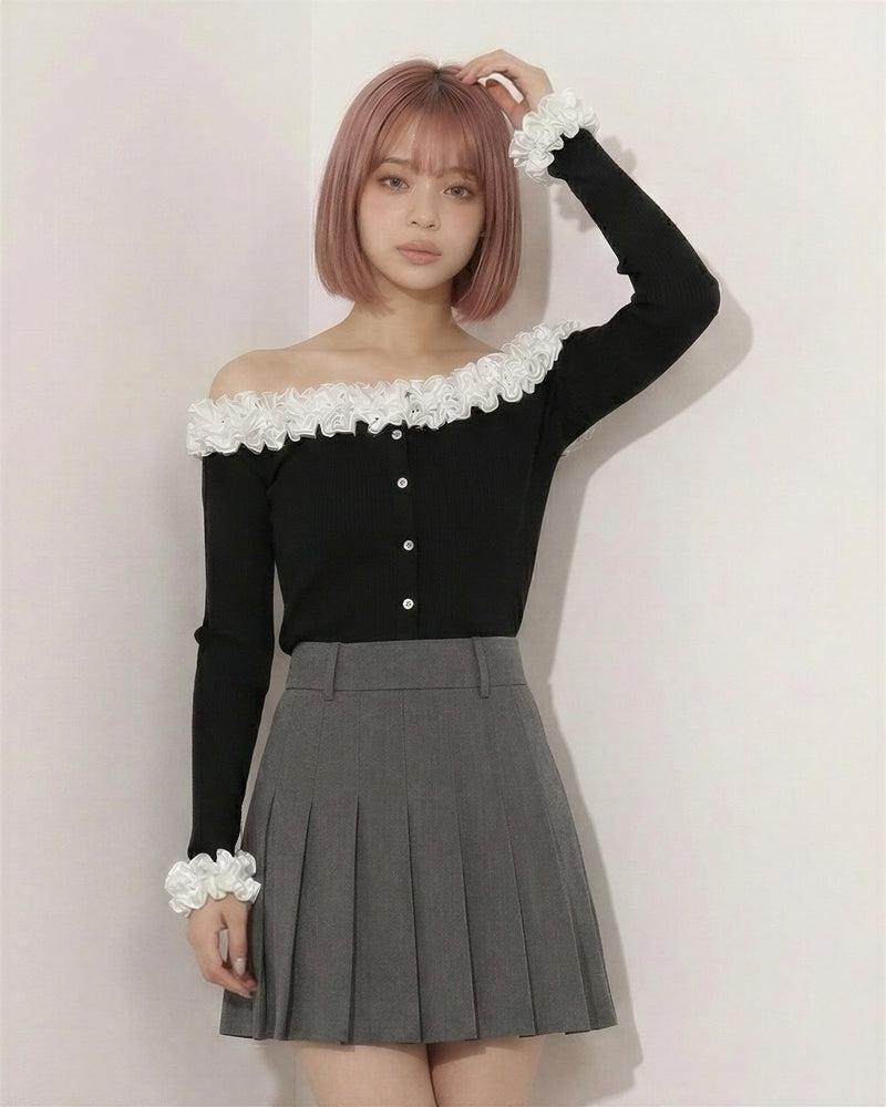 ワンショルダー フリル付き タイトショート丈 前ボタン 長袖Tシャツ