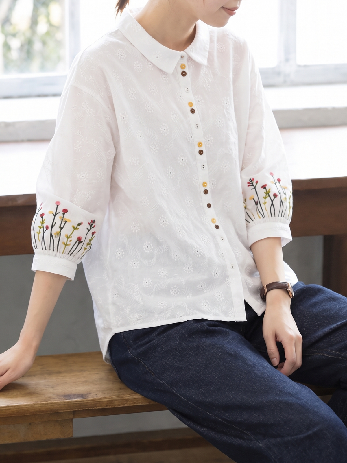 3色展開｜刺繍入り・スクエアネックシャツ