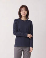 クルーネック ストレートシルエット ゆったり 長袖Tシャツ
