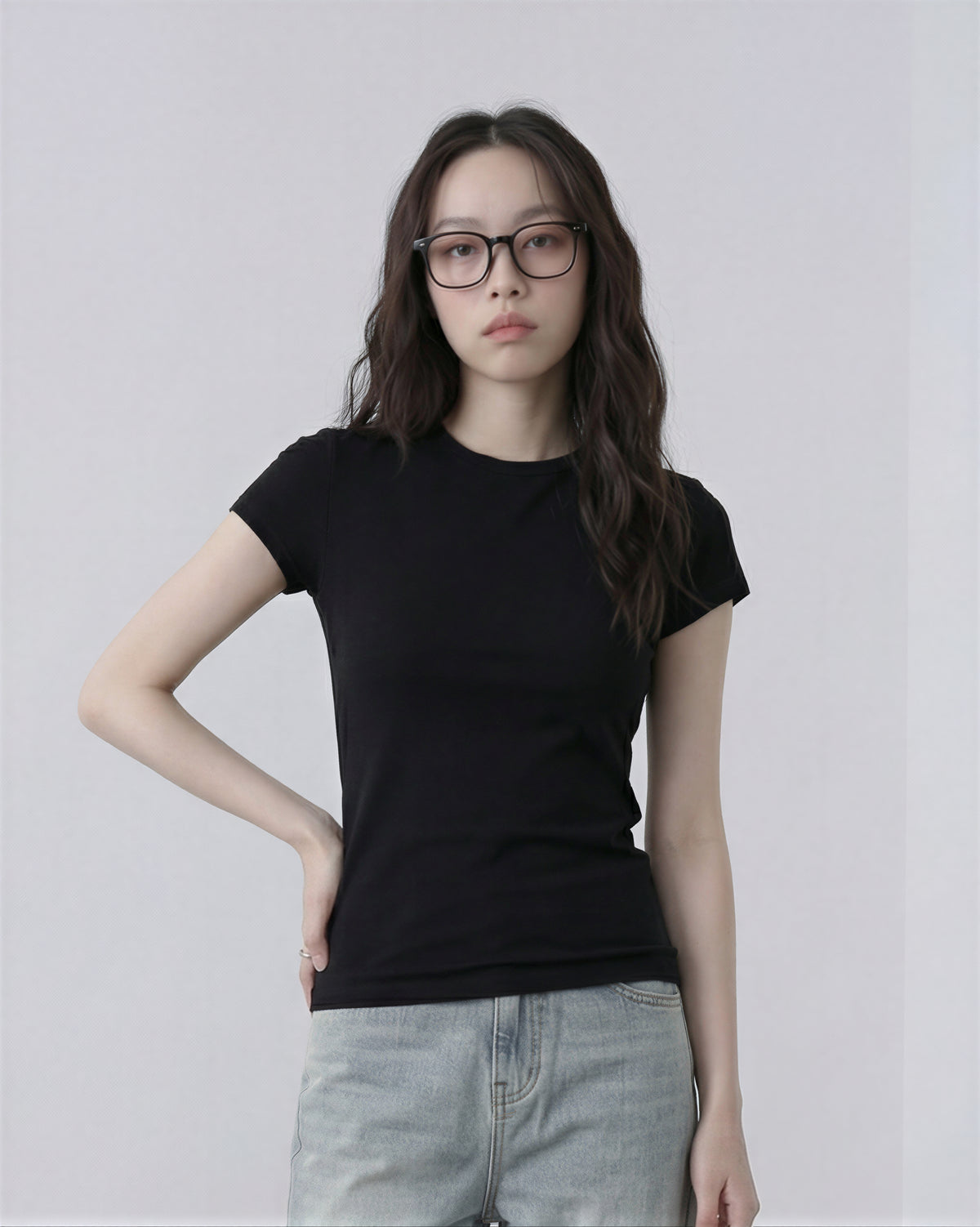 美シルエット見え クルーネック 半袖Tシャツ