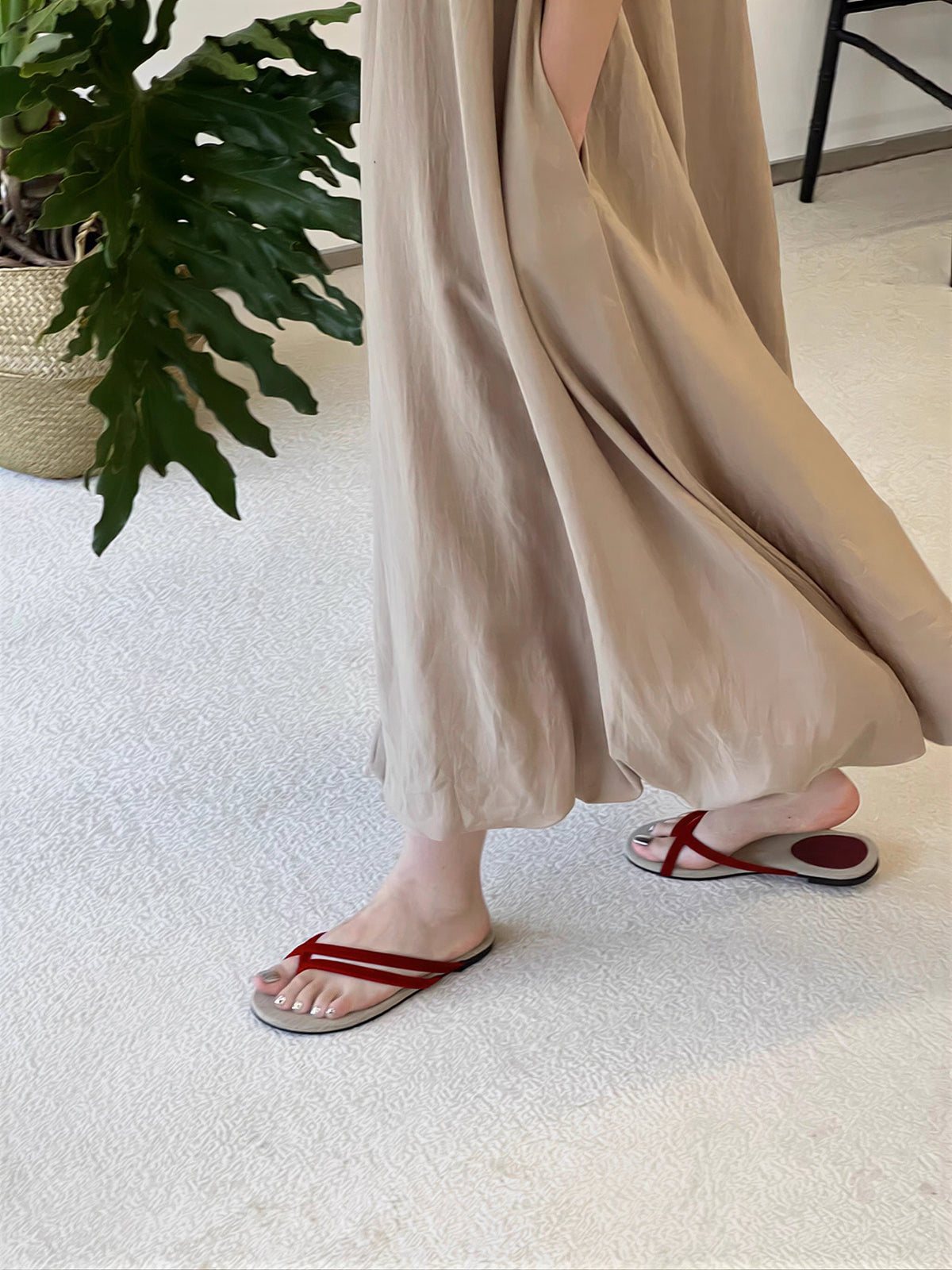 細ストラップクロス 編み柄 フラットトングサンダル
