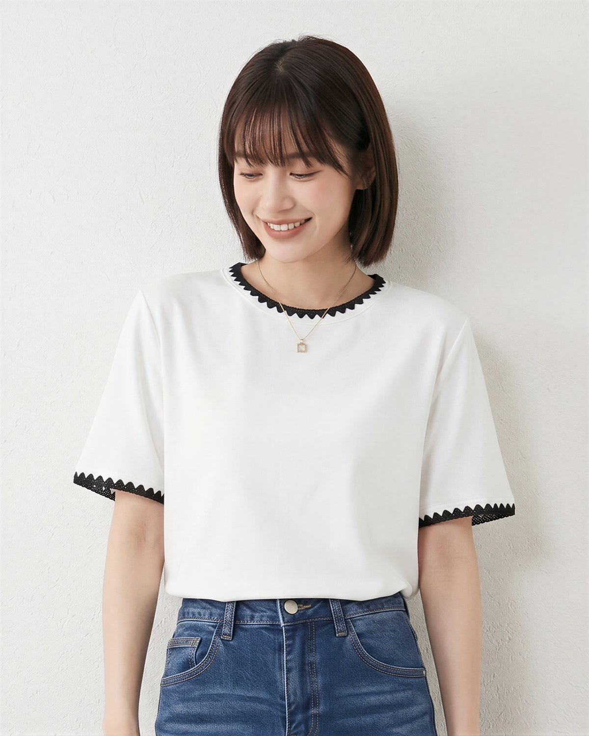 配色メロウフリル縁取り クルーネックTシャツ-ホワイト-XL