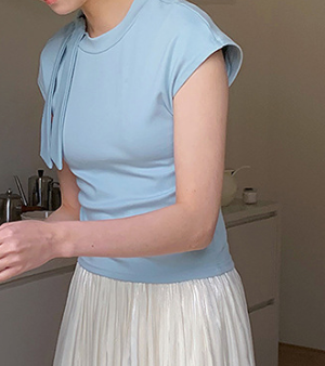 ワンショル風リボンデザイン すっきりフィット半袖Tシャツ
