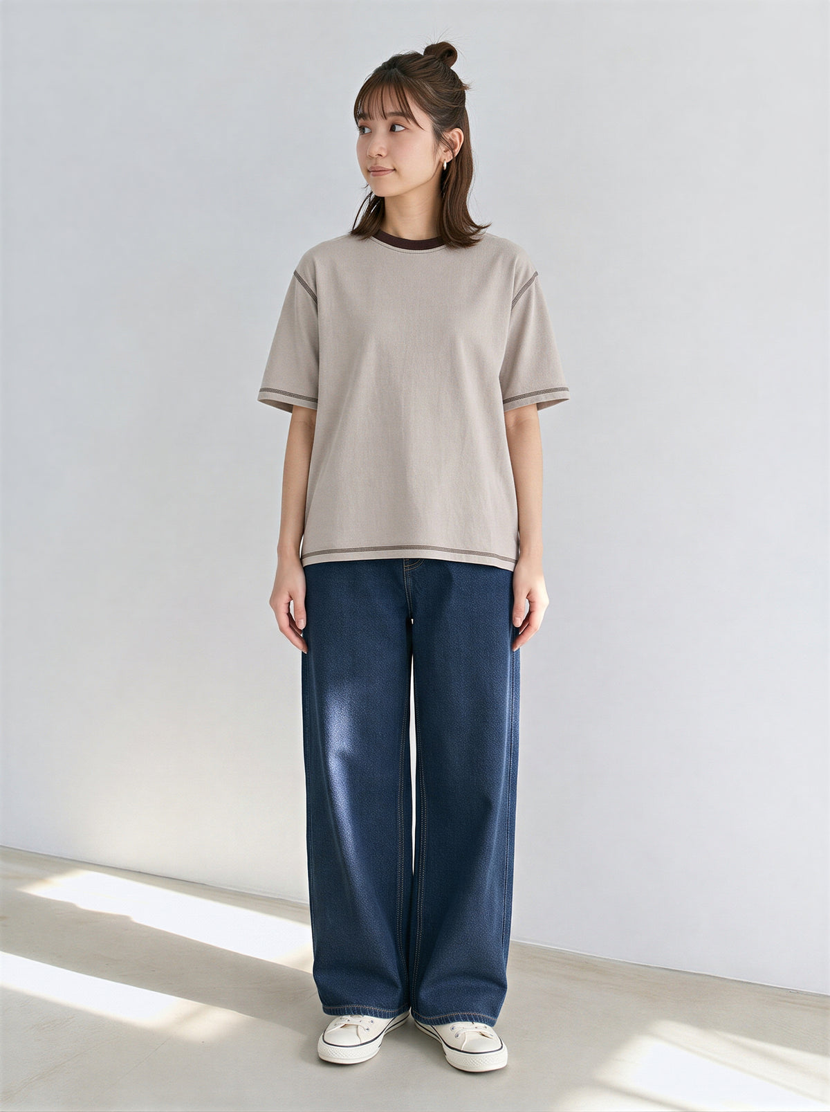 【全3色】ゆったりストレート 配色トリムTシャツ | 肌触り柔らかい