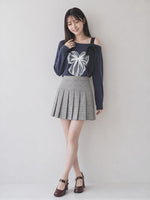 【全2色】M~2XL オフショルダー リボンプリントTシャツ