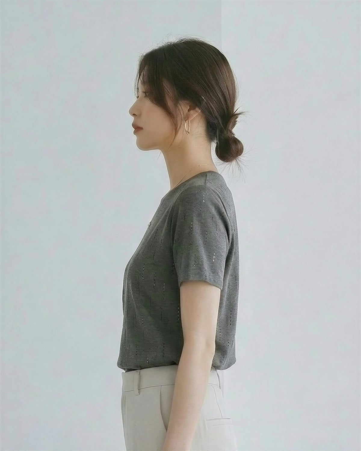 縦ラインスパンコール付き クルーネック ストレート 半袖Tシャツ