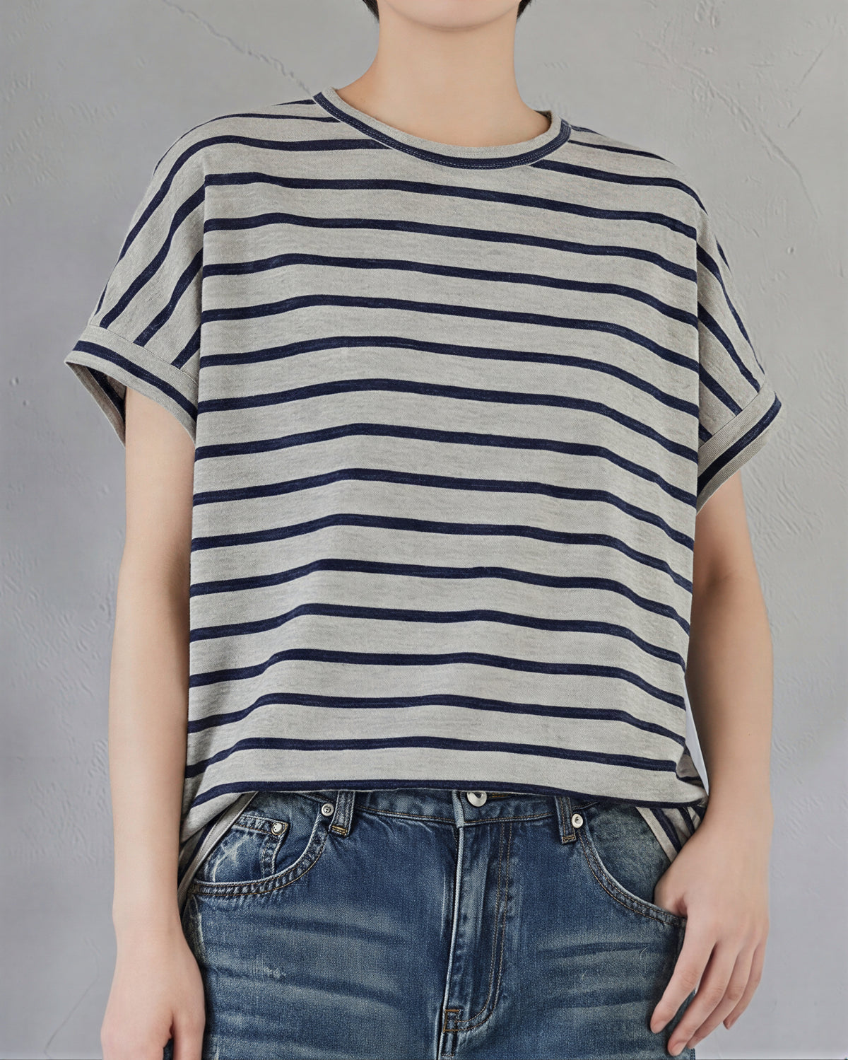 ゆったりドロップショルダー ボーダーTシャツ