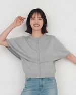 ケープレイヤード風／前立てボタン／フェイクレイヤード半袖Tシャツ