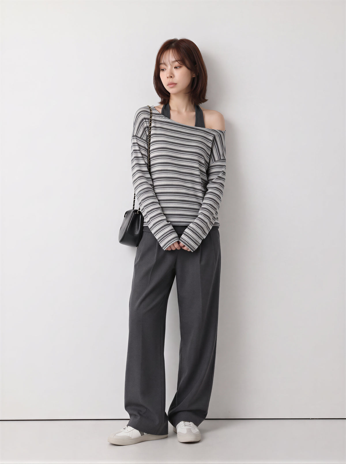 【全2色】S~XL アシンメトリーショルダー 肌見せ ボーダー フェイクレイヤードTシャツ