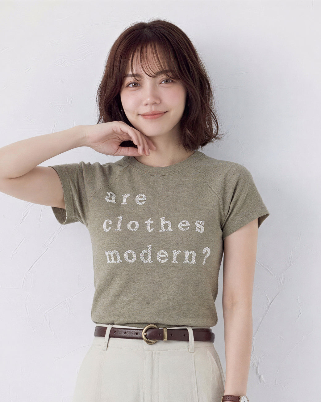 スリムフィット ショート丈 ドロップショルダー ラグランスリーブ ロゴパイル 半袖Tシャツ-カーキブラウン-L