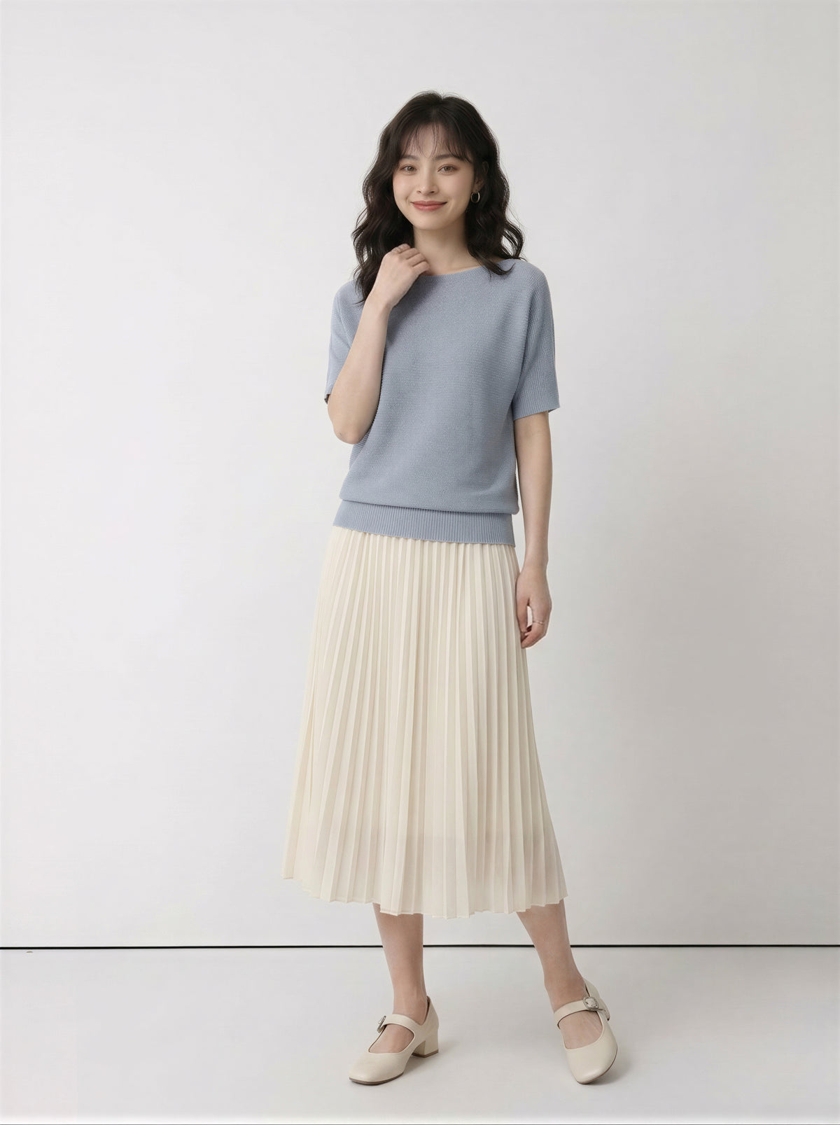 ゆったりシルエットのドロップショルダー リブニット
