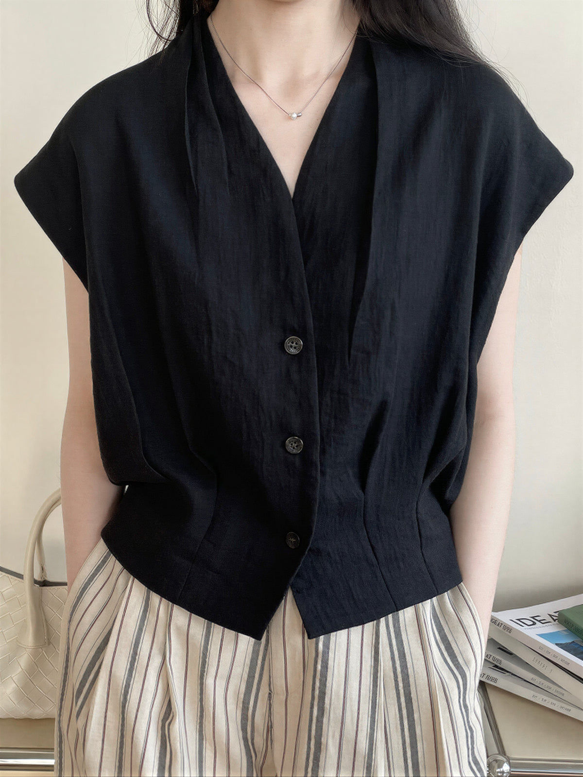 Vネック ウエストシェイプ シルエット ノースリーブシャツ-ブラック-2XL