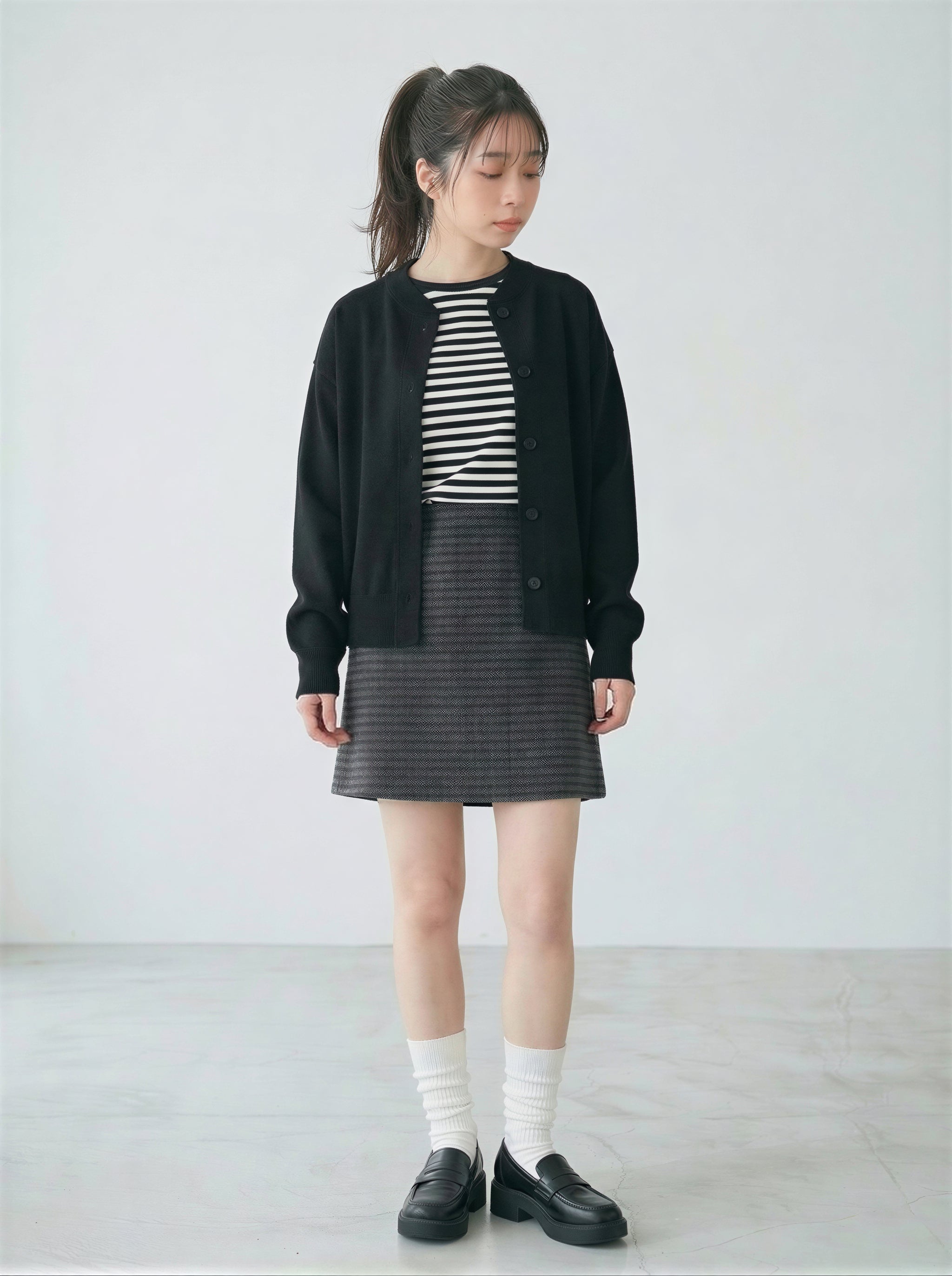 クルーネック ボタンフロント シンプルショート丈スタジャン – mirezane