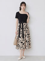 スクエアネック ウエストマーク プリント切り替えワンピース
