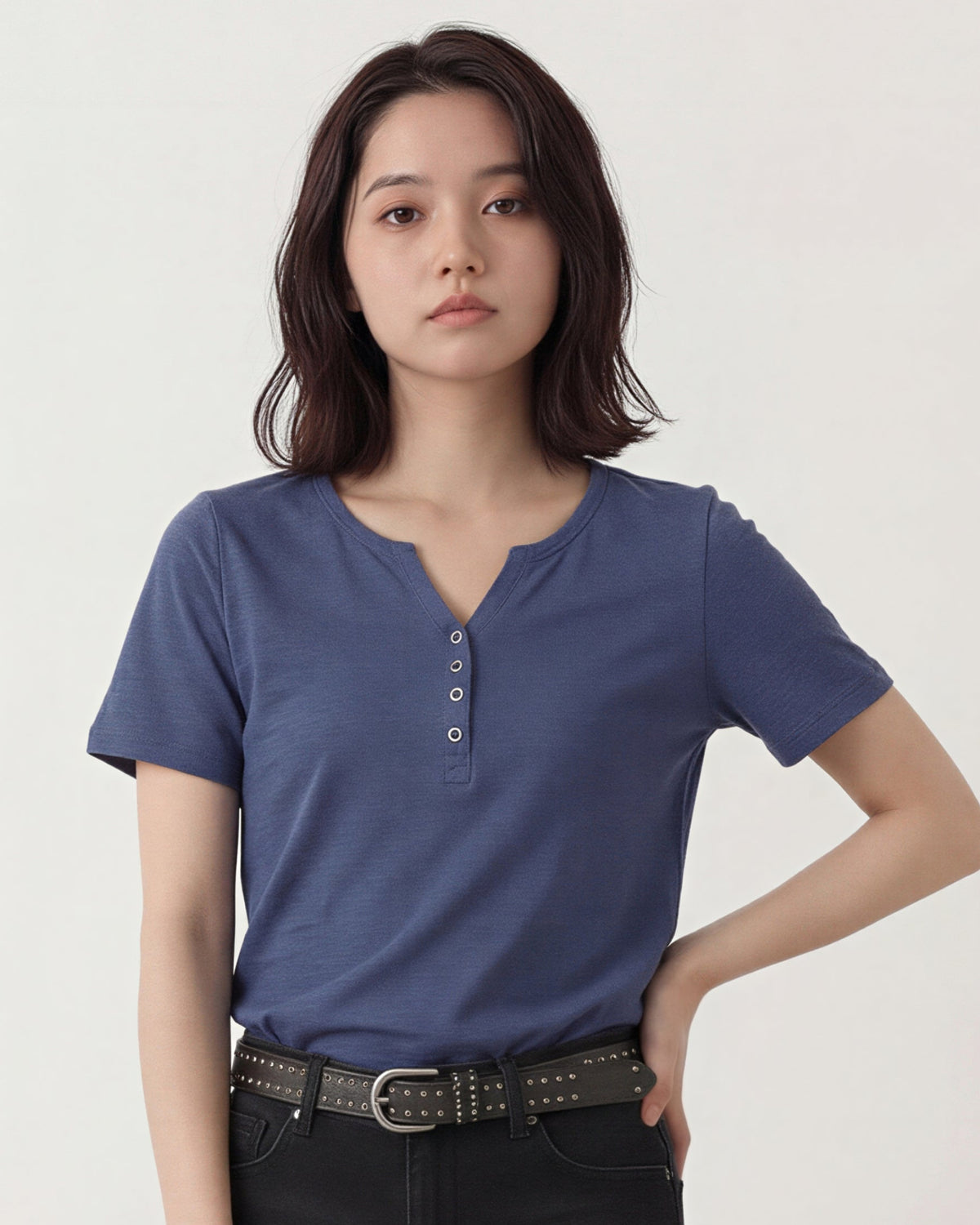 深V前立てボタン付き すっきり細見え 半袖Tシャツ