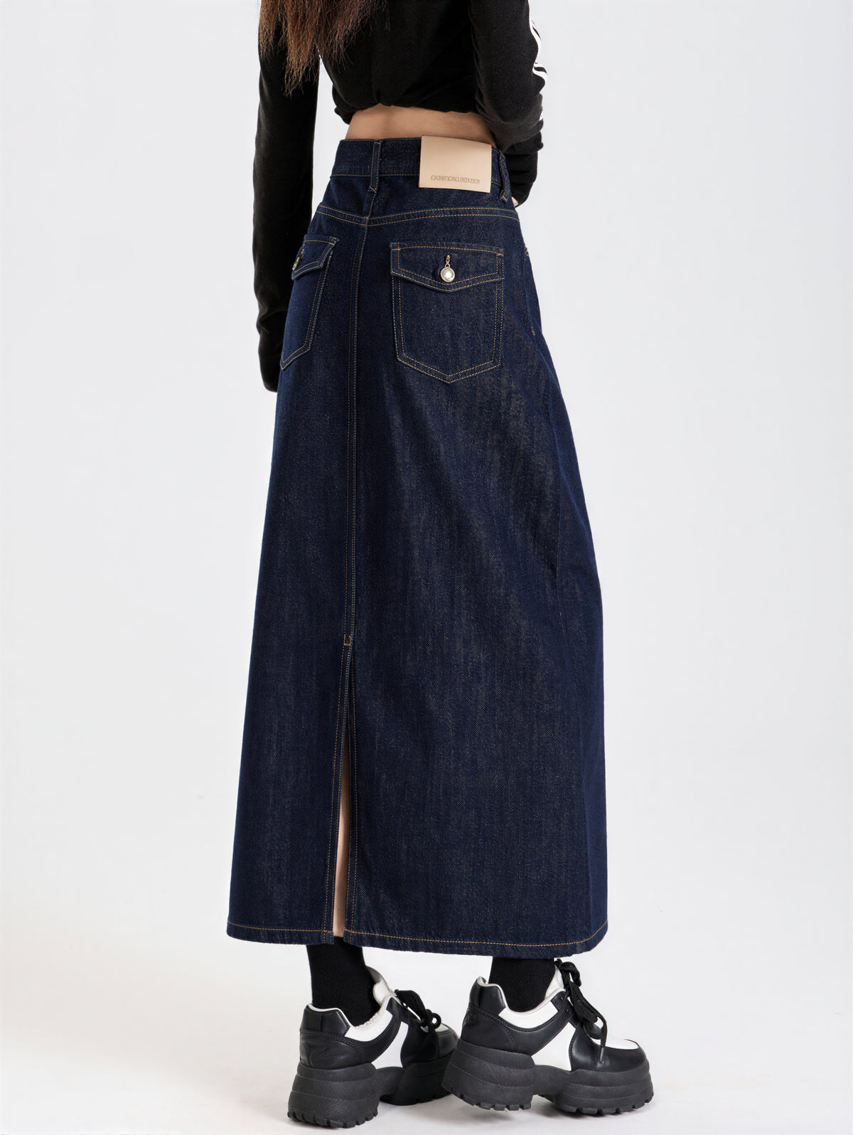 ハイウエスト スリット入り ストレート デニムスカート