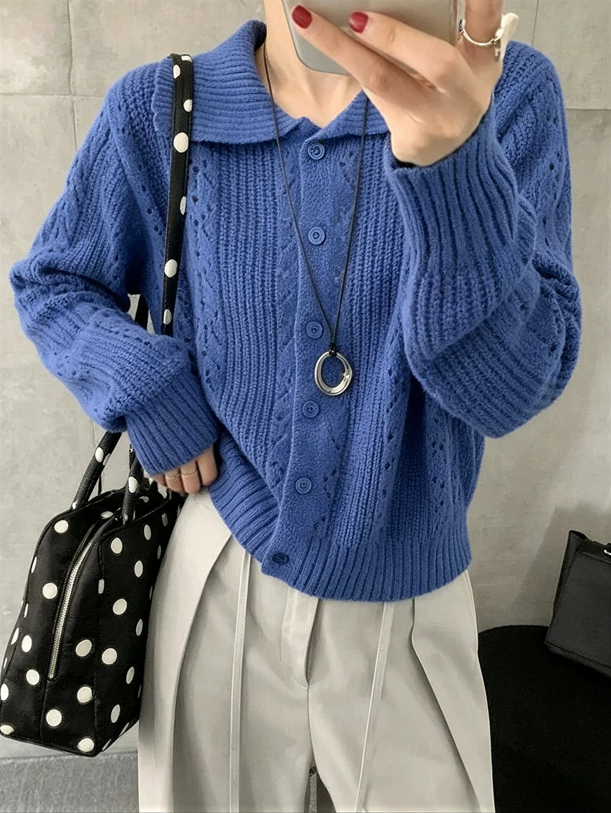 2色展開｜襟付き透かし編みニットトップス