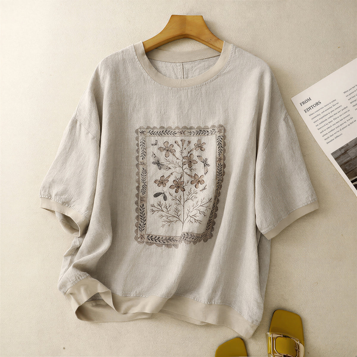 ゆったりドロップショルダー フラワープリントTシャツ