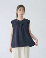 立体プリーツ クルーネック ノースリーブ ゆったりTシャツ