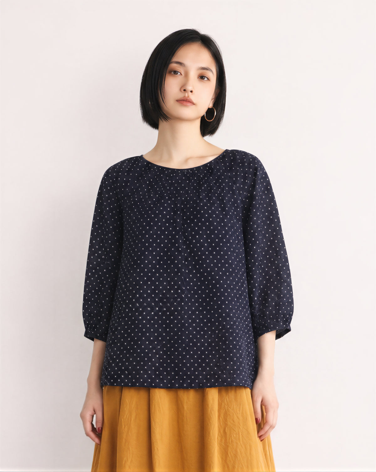 M-2XL ネイビードット ギャザー入り ゆったりブラウスXL