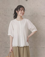 M~2XL レース切り抜き　スタンドカラーボタン留め　ゆったり半袖シャツ