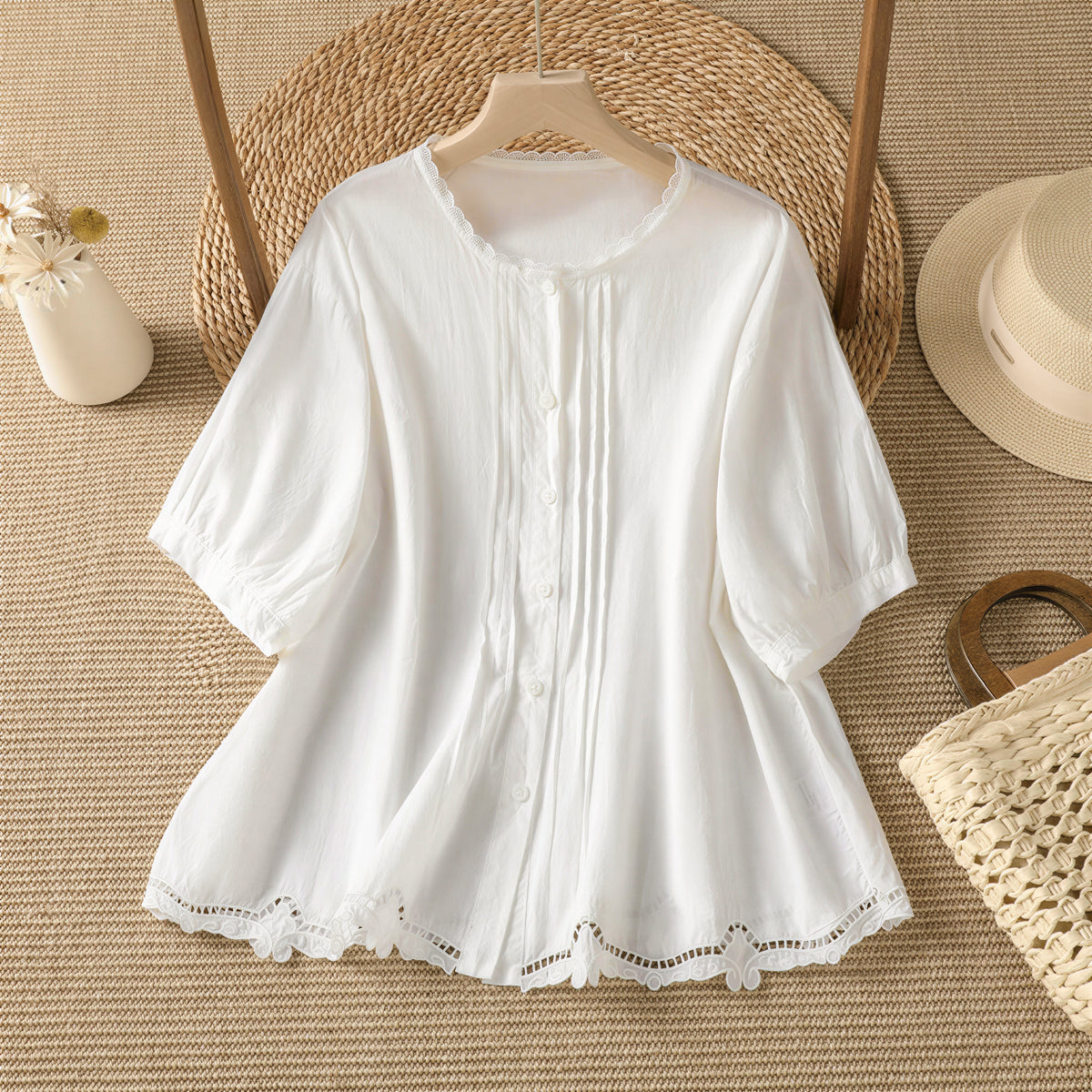 M~2XL レース切り抜き　スタンドカラーボタン留め　ゆったり半袖シャツ
