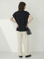 ボーダー柄 ゆったり バットスリーブ クルーネックTシャツ