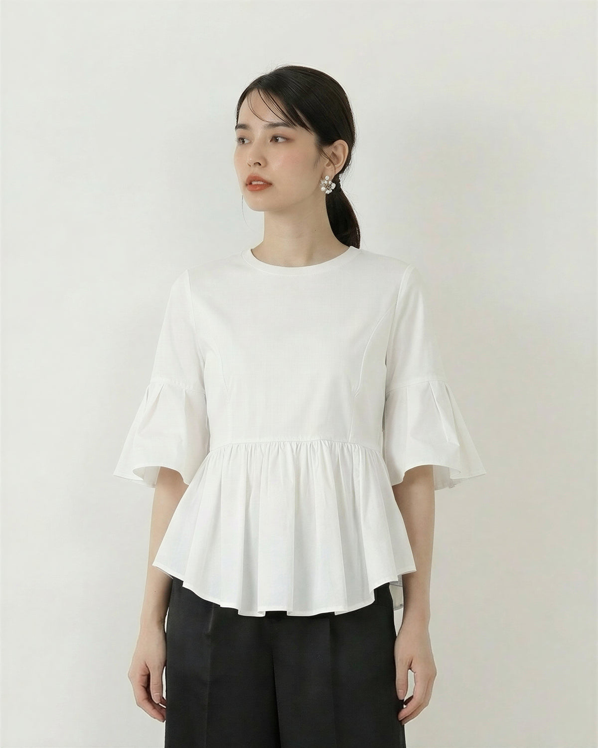 フリル切り替え フレアスリーブTシャツ