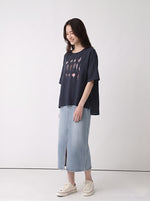 【全3色】M~2XL 刺繍デザイン ゆったり クルーネックTシャツ