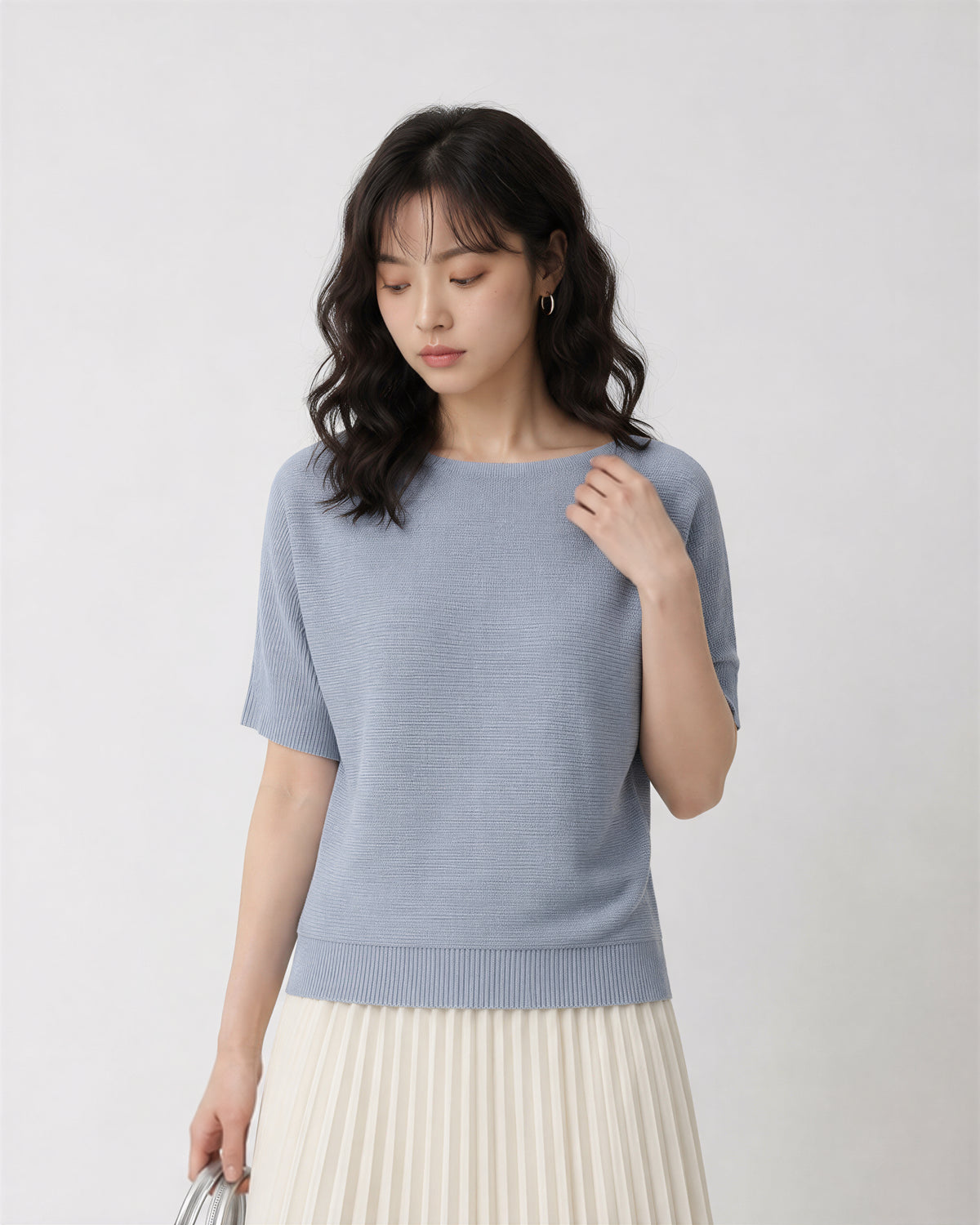 ゆったりシルエットのドロップショルダー リブニット-サックス-XL
