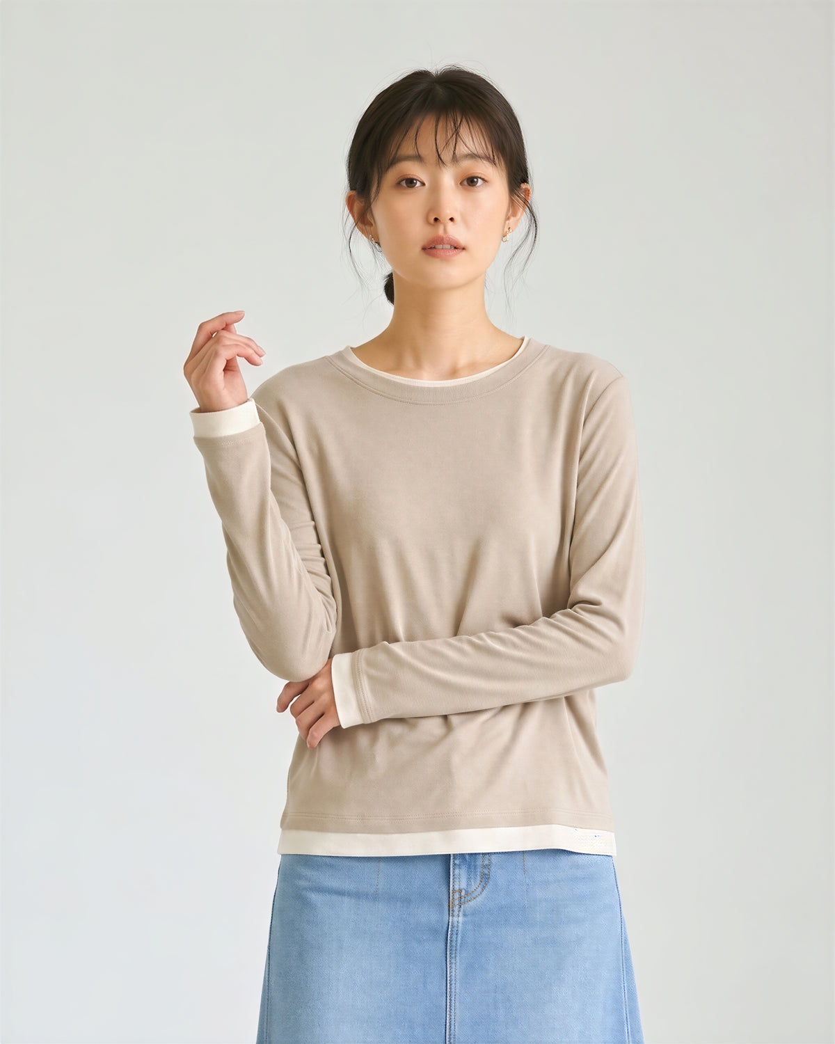 【秋新作】ラウンドネック レイヤード風 スリム見え フェイクツーピースTシャツ