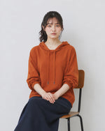 【秋新作】ゆったりドロップショルダー ドローストリングフード付きスウェット