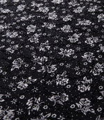 ブラック小花柄スリム半袖Tシャツ