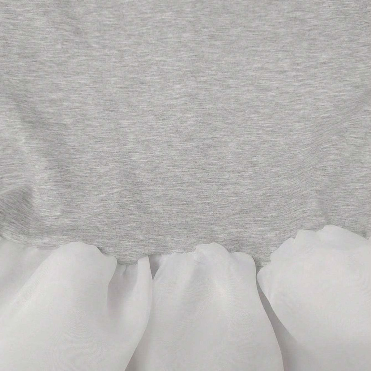3色展開｜チュール切替・フリルヘム長袖Tシャツ