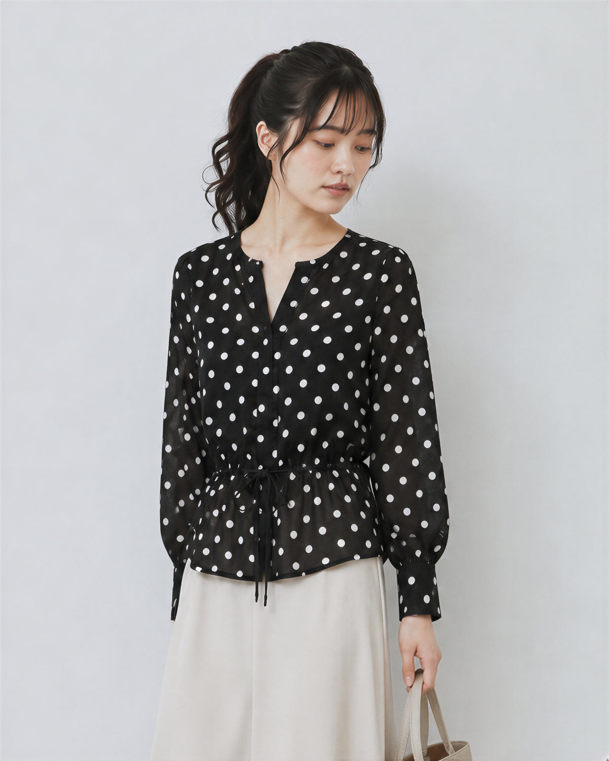 L~4XL ブラックドット ウエストマークブラウス