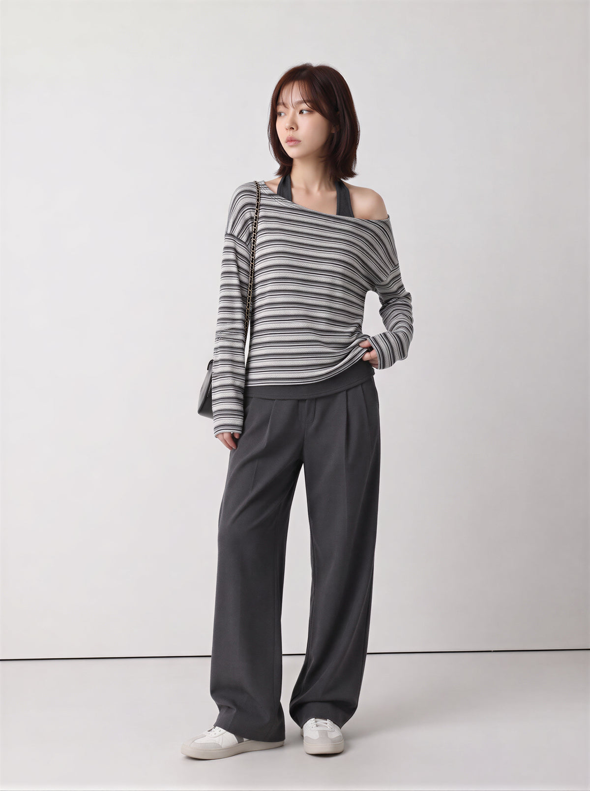 【全2色】S~XL アシンメトリーショルダー 肌見せ ボーダー フェイクレイヤードTシャツ